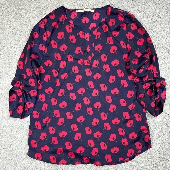 41 Hawthorn Blouse Womens Medium Floral Vneck Roll Tab Sleeves Flowers Classic - Picture 1 of 4
